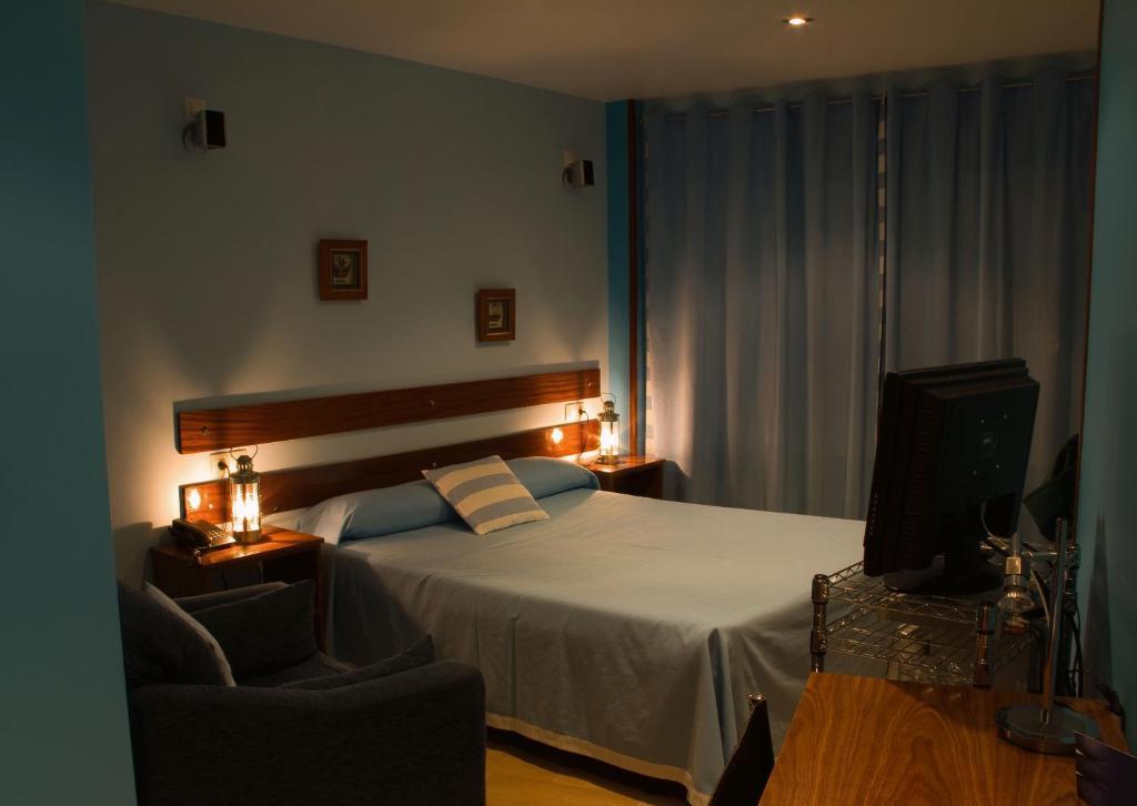 Hotel A. G. Porcillan Рибадео Номер фото