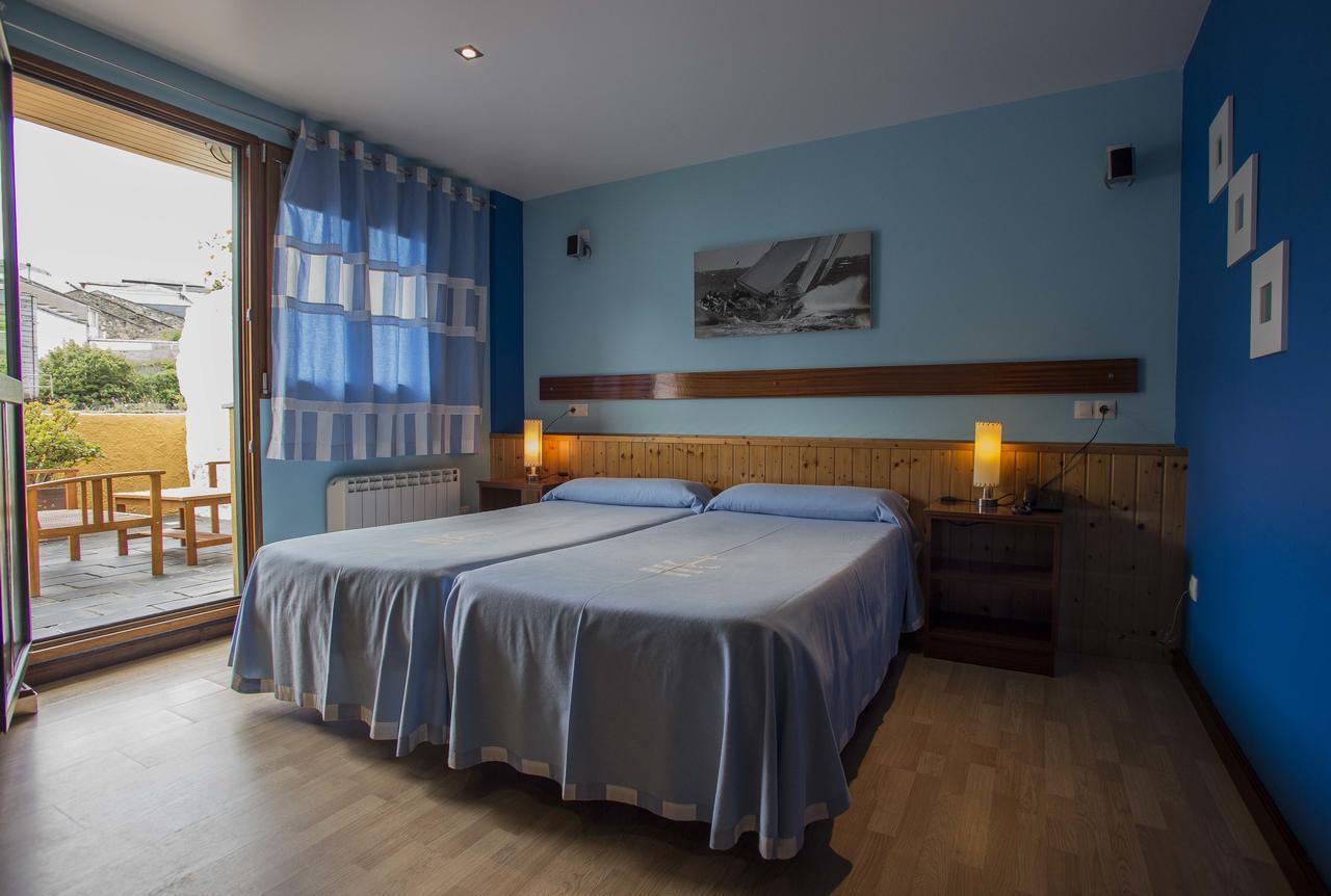 Hotel A. G. Porcillan Рибадео Экстерьер фото